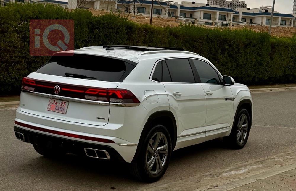 فولكسفاغن أطلس كروس سبورت